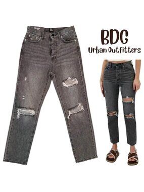 BDG High Waisted Button-Fly Slim Straight Distressed Denim Jeans Women's 26